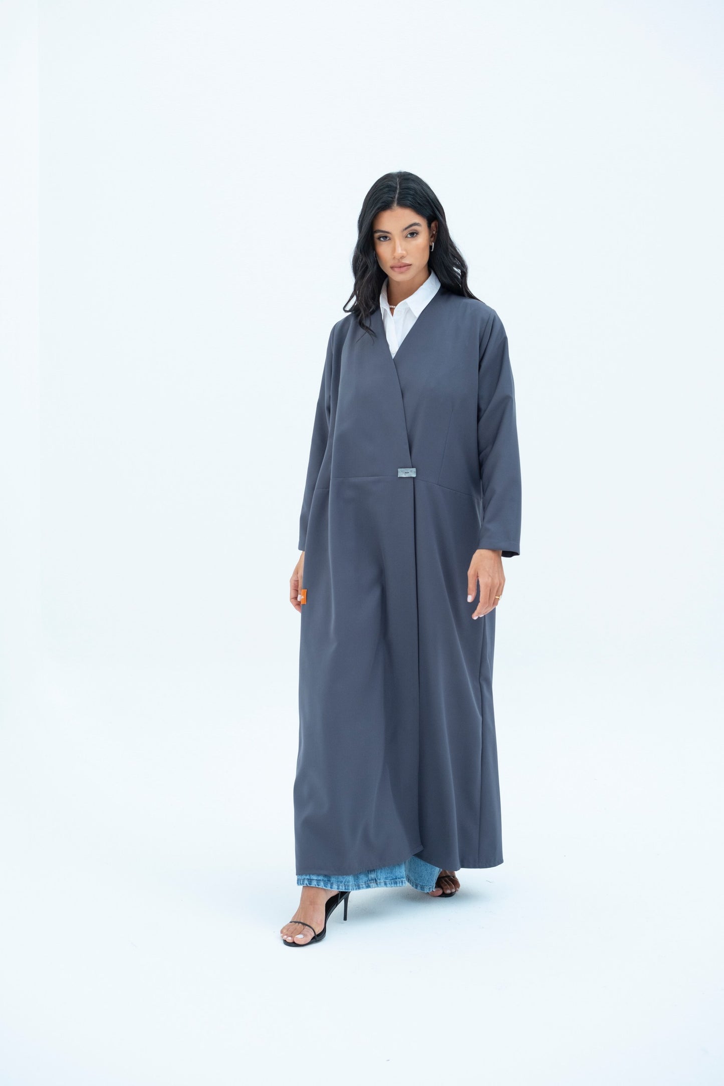 Distorted Button Abaya