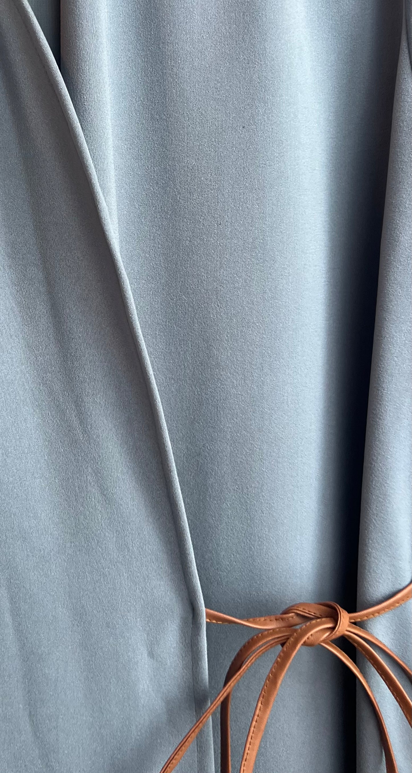 Grey Knot Abaya