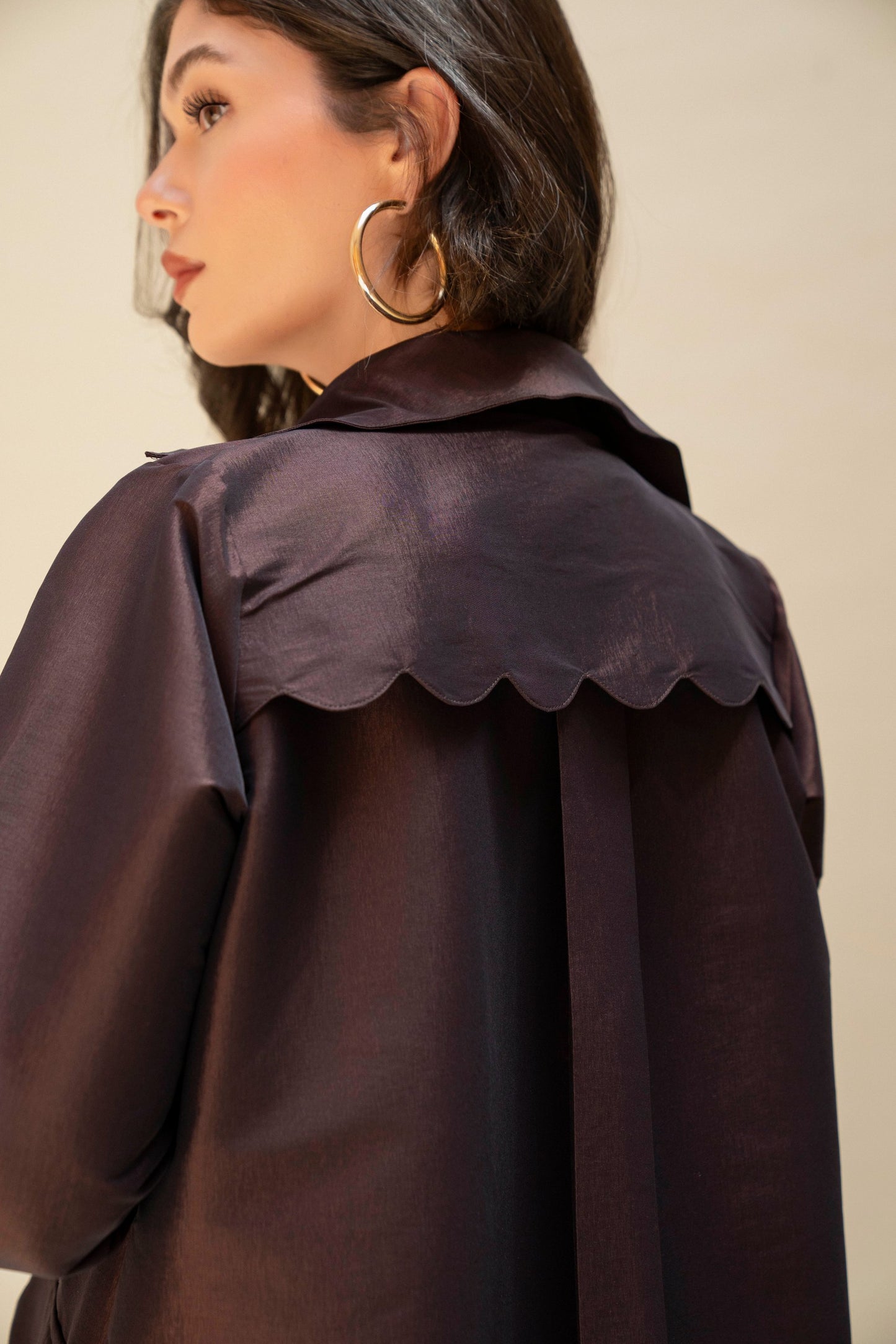 Scallop Line Abaya