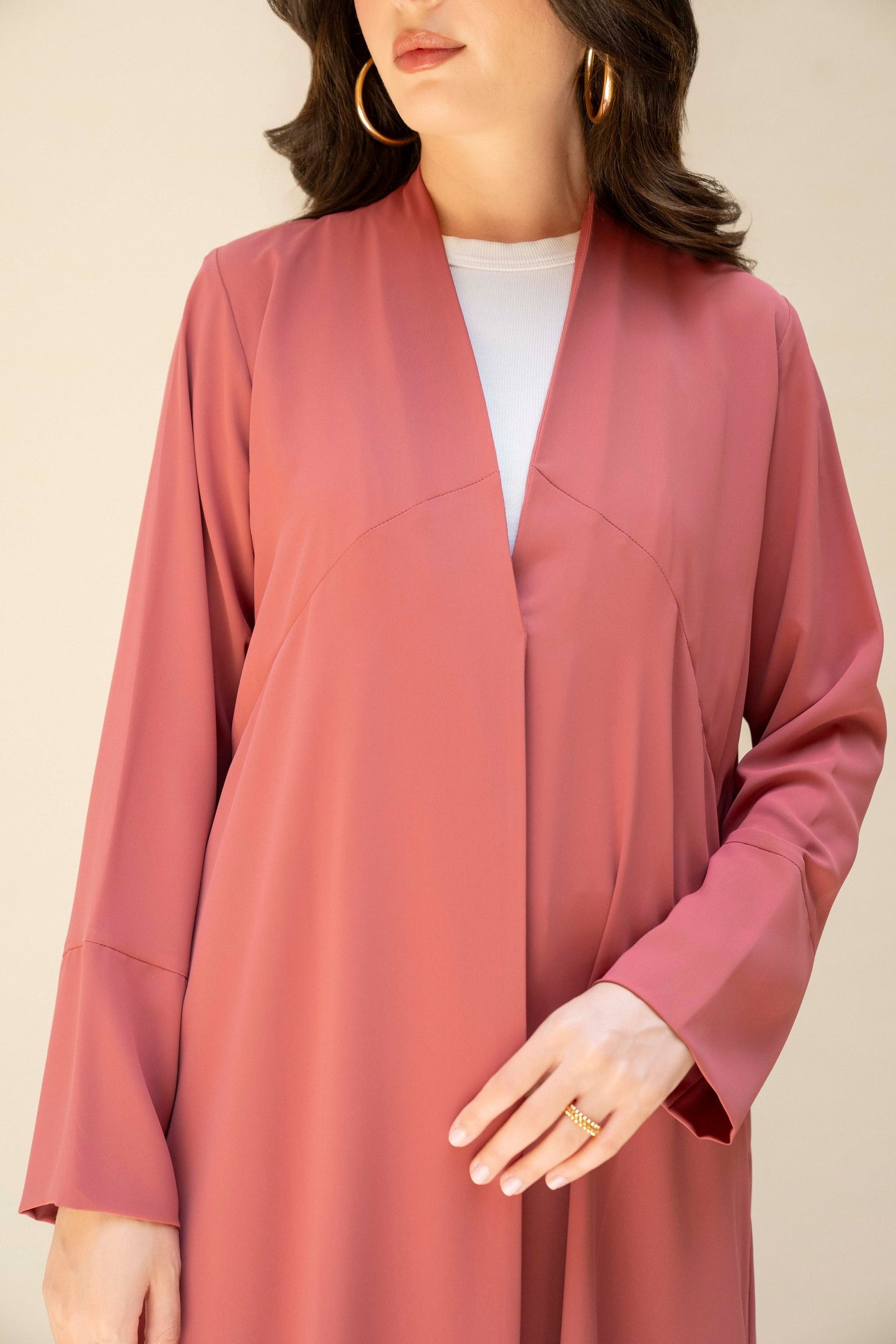 Contour Cut Abaya