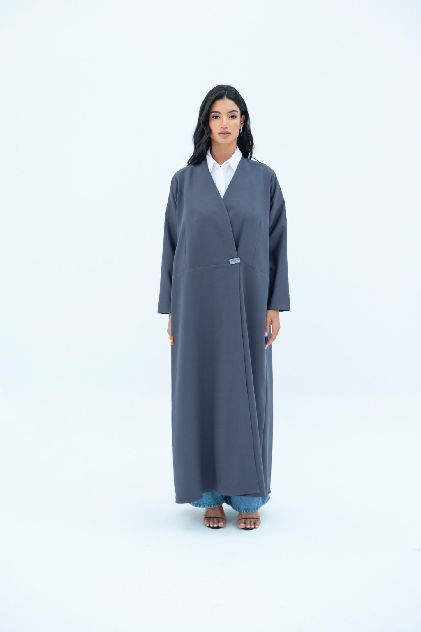 Distorted Button Abaya