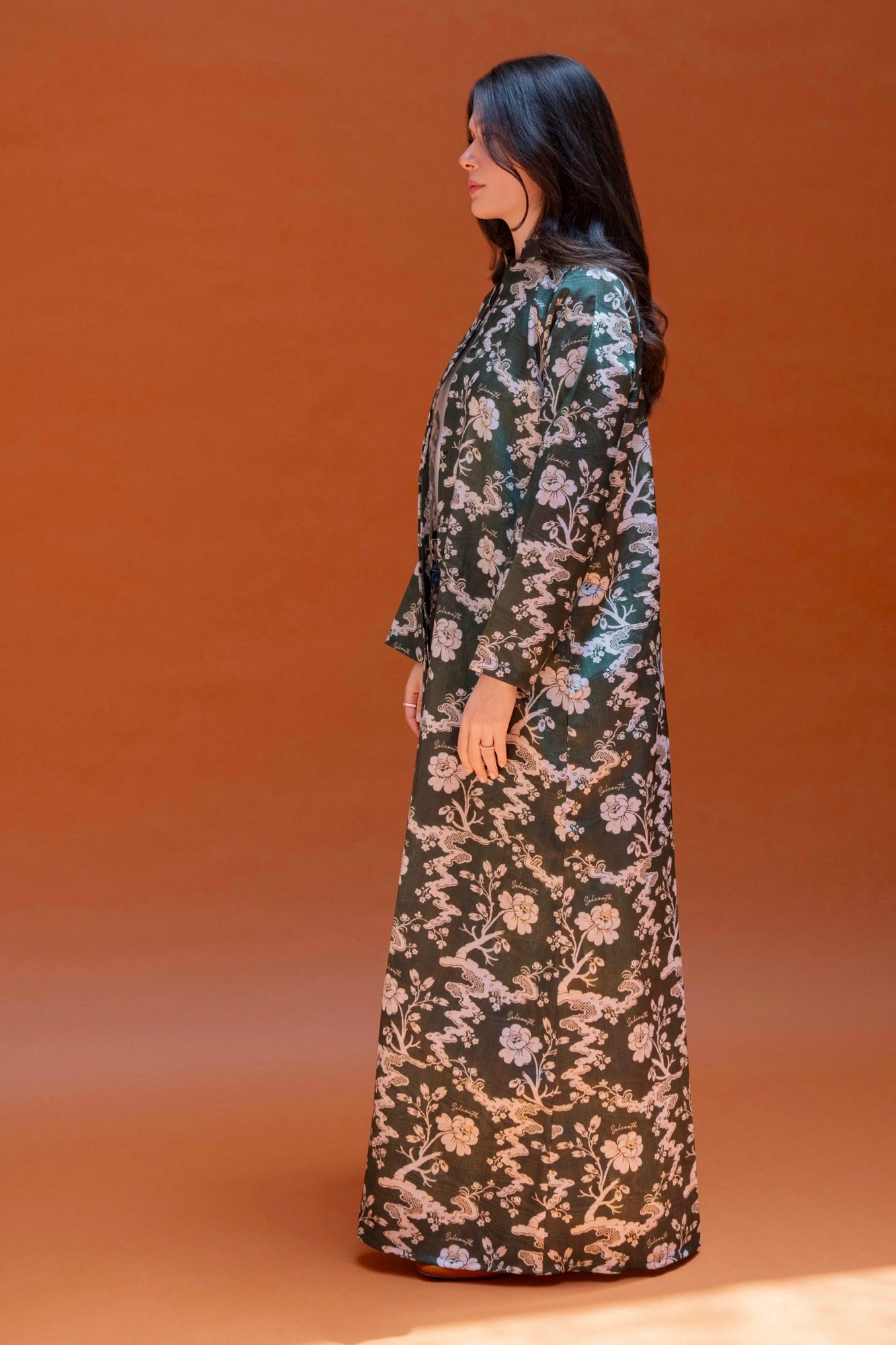 Serene Dynasty Abaya