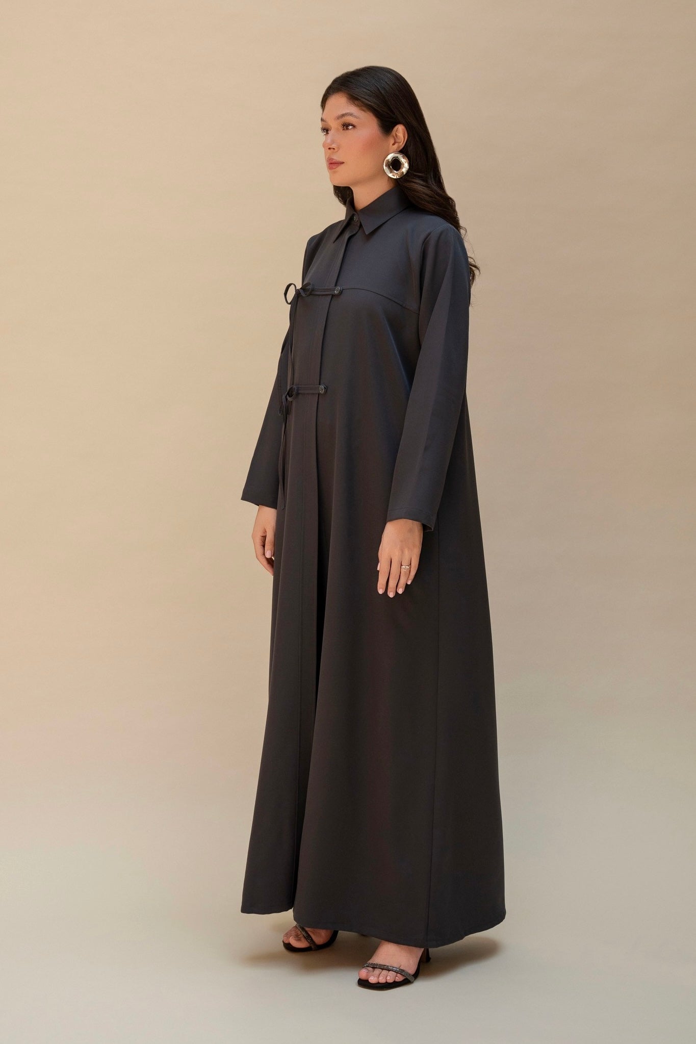 Bowline Abaya