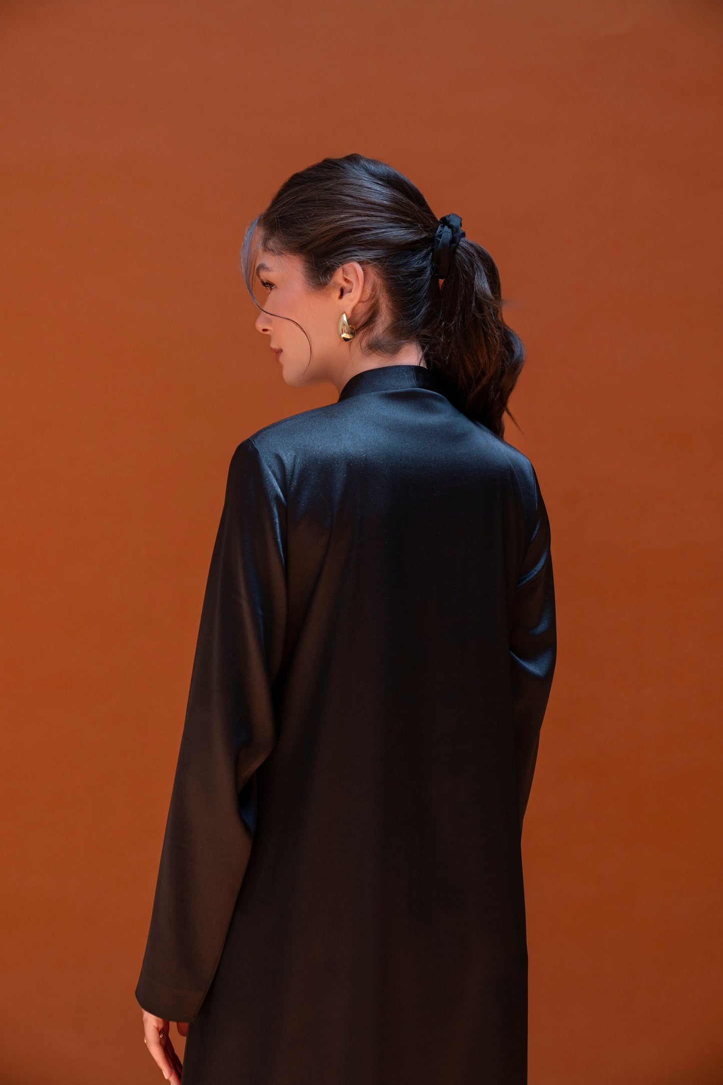Petal Lace Abaya
