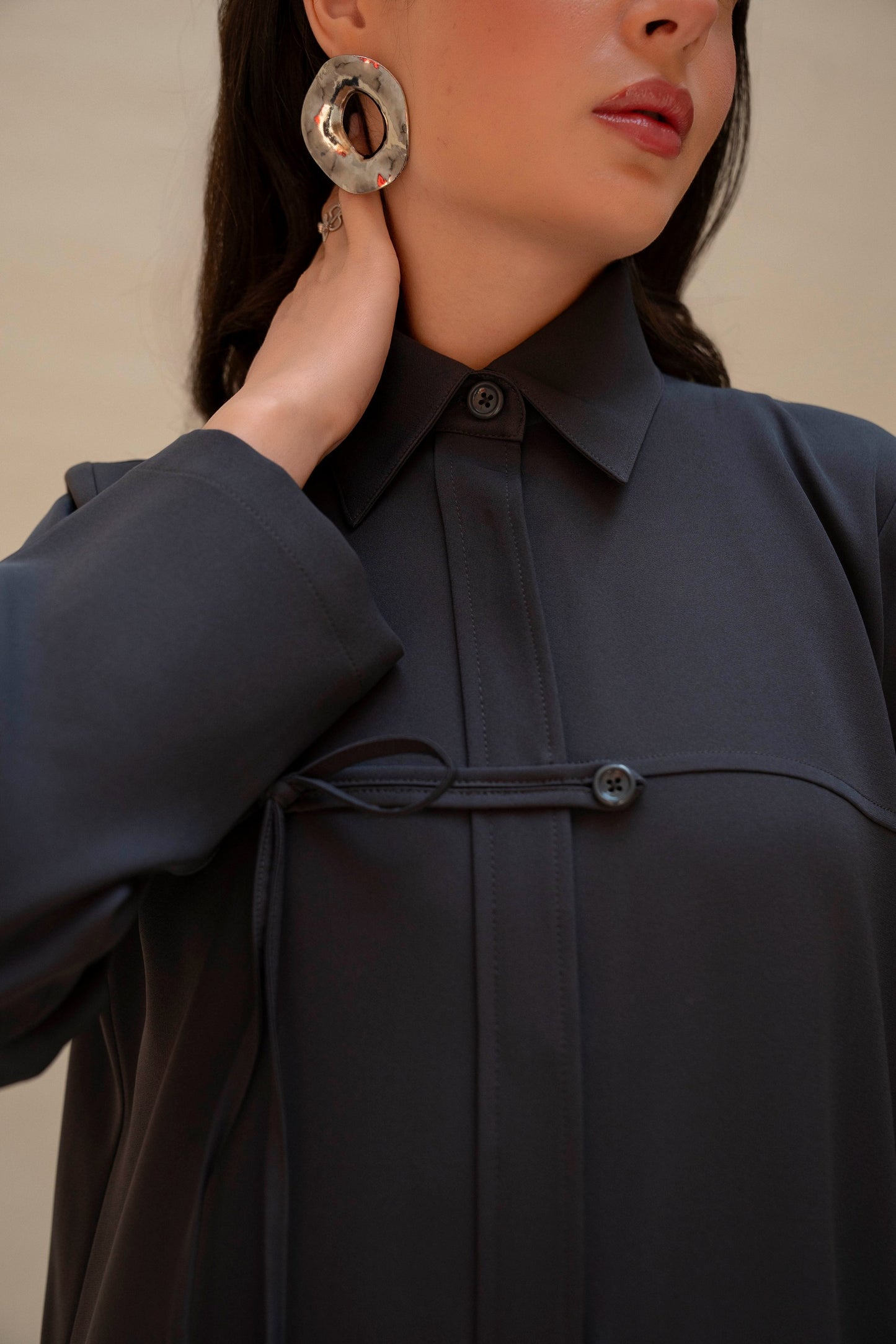 Bowline Abaya