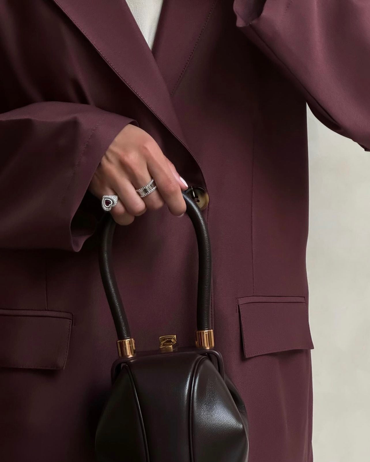 Suit Abaya