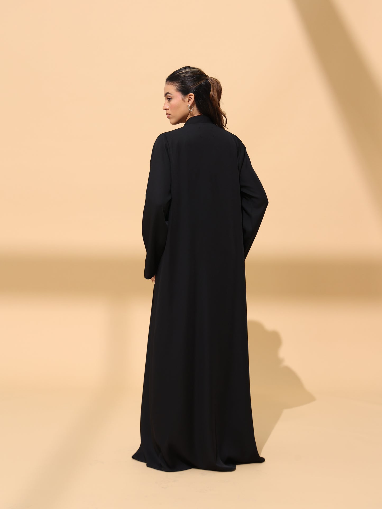 Cutline Abaya