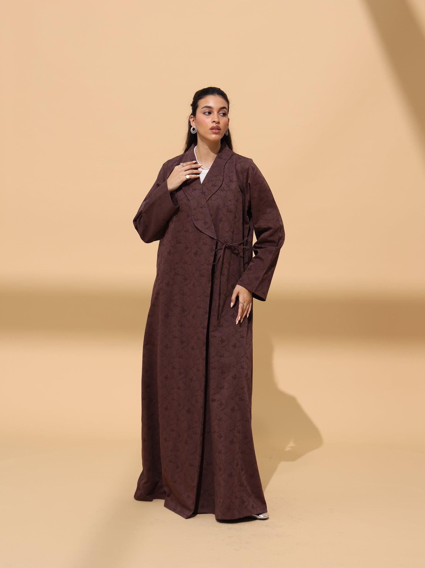 Contour Knot Abaya