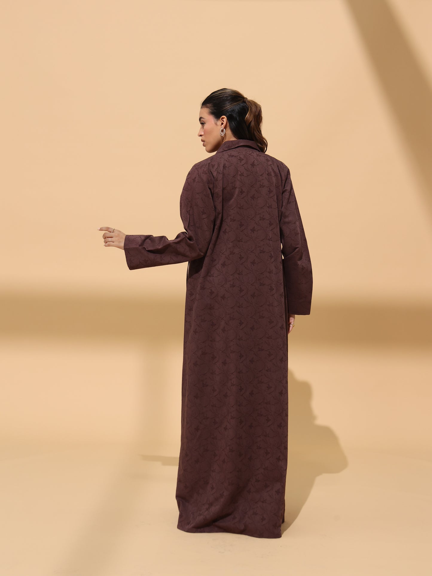 Contour Knot Abaya