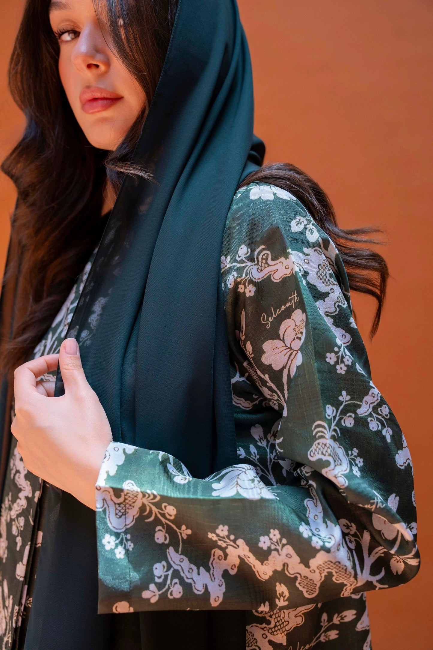 Serene Dynasty Abaya