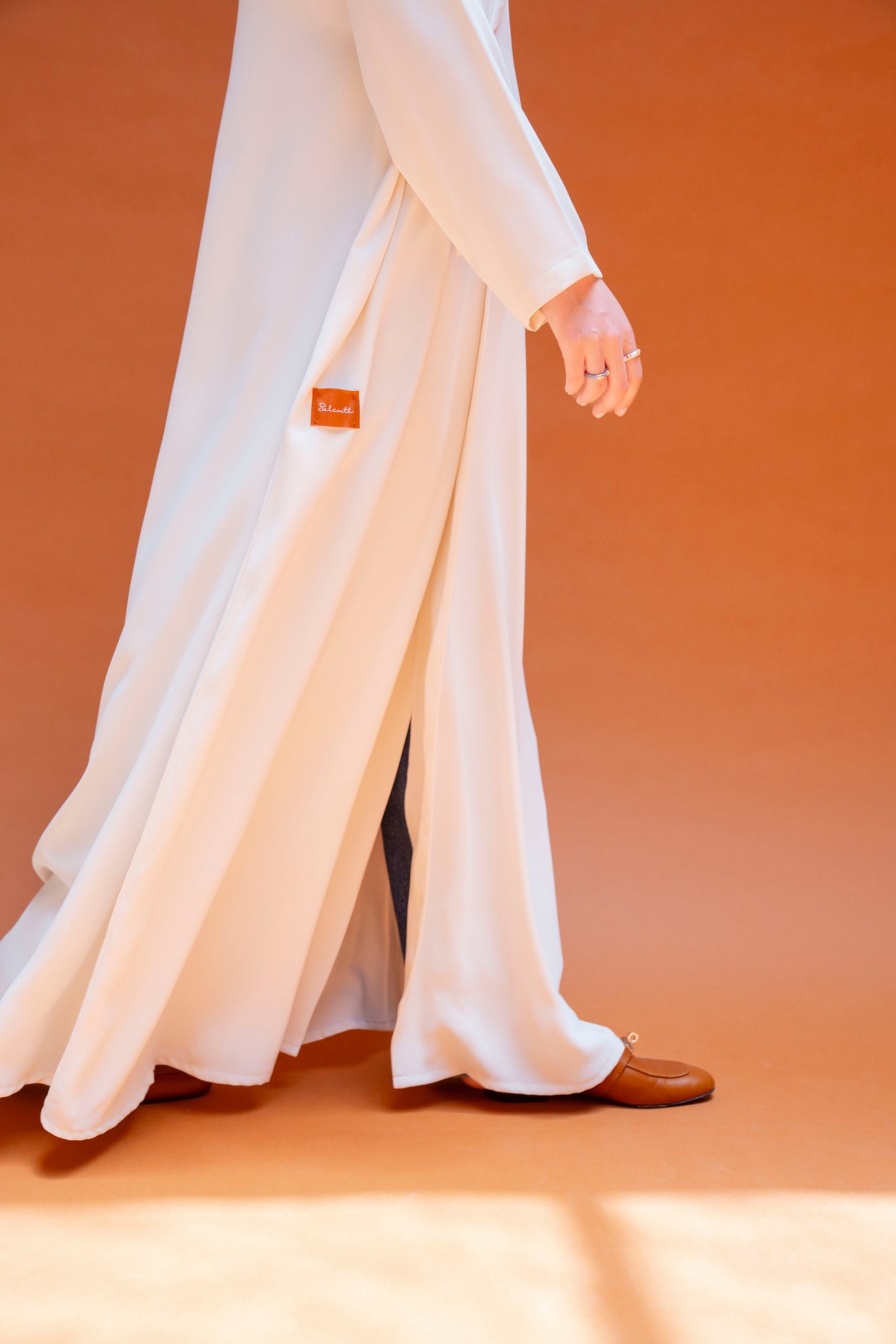 Twin Knot Abaya