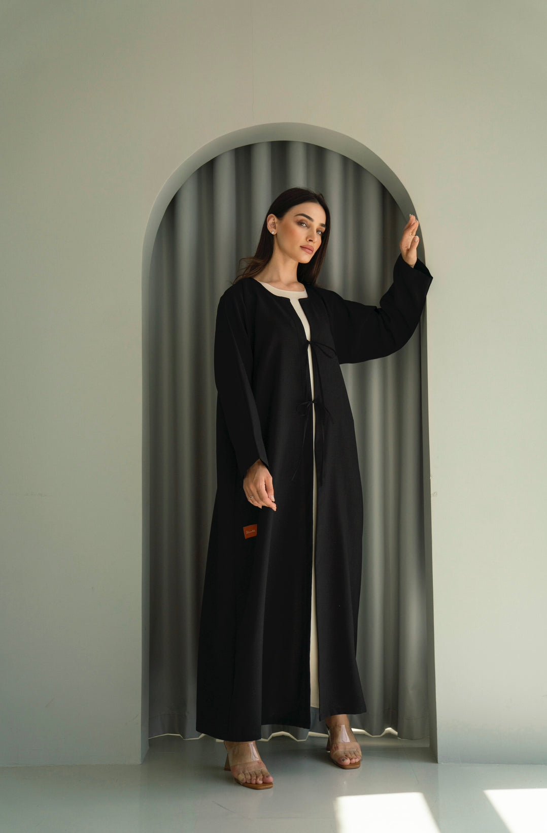 Double Knot Abaya