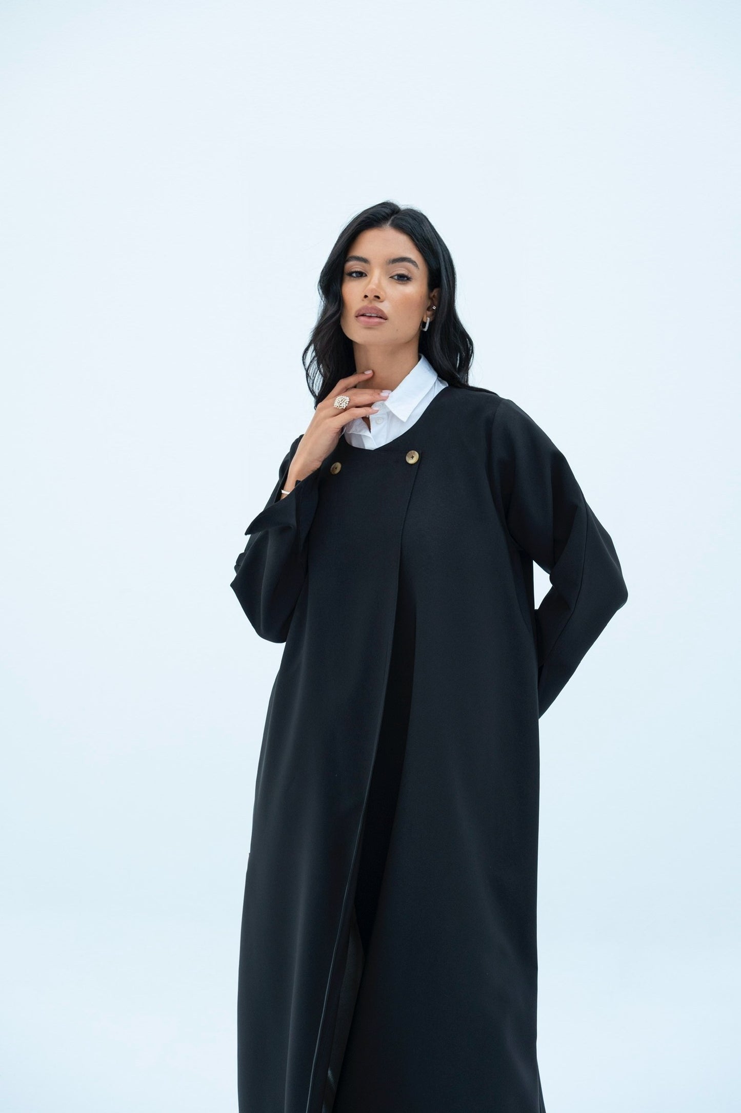 Dual Buttons Abaya